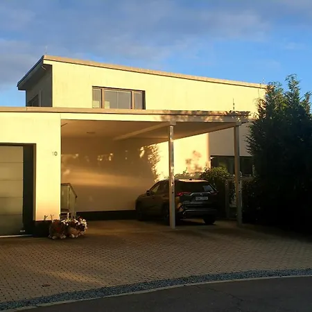Parady House